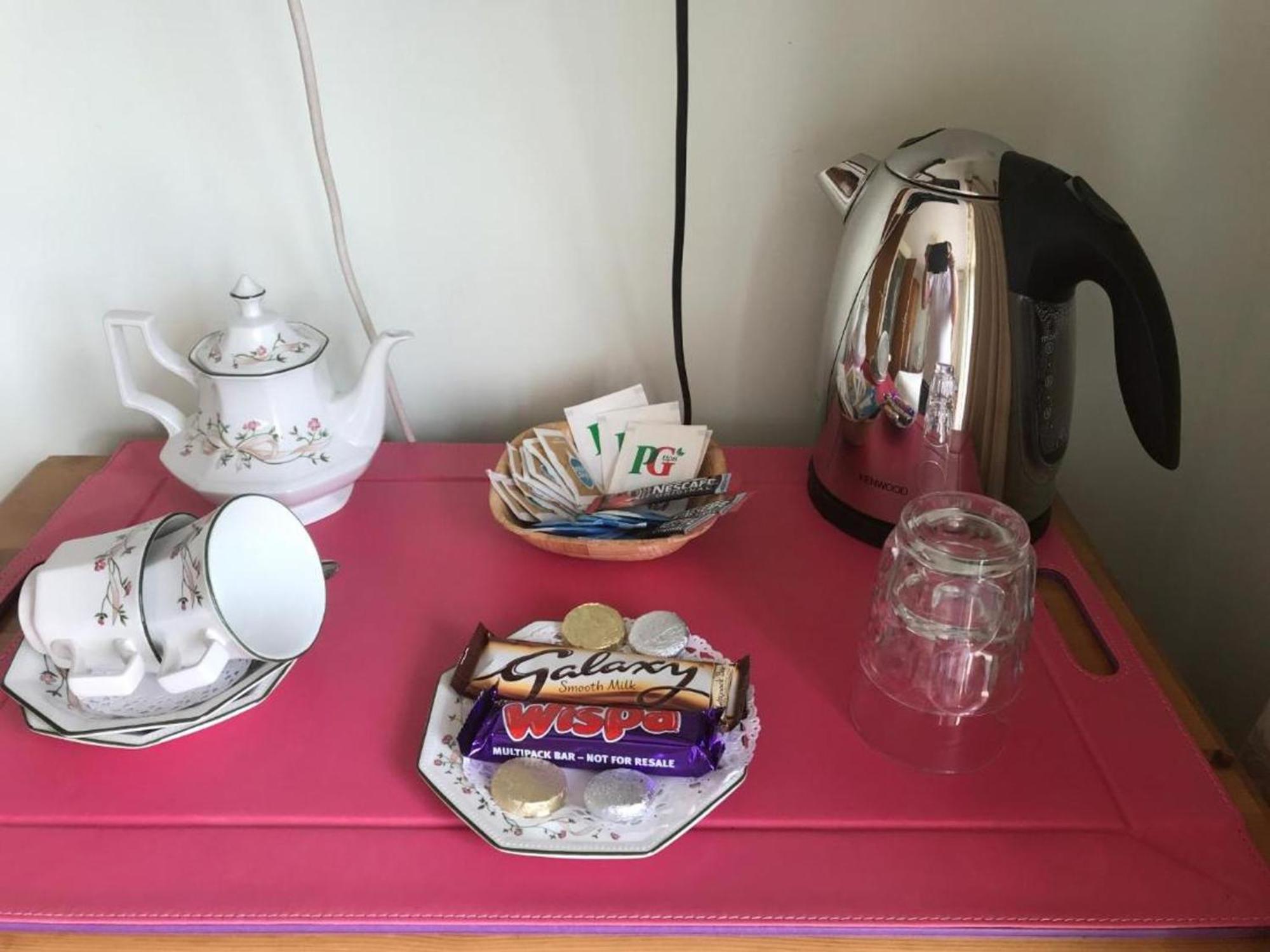 Room In Guest Room - Orchard Manor, Fore Street, Probus, Cornwall Truro Buitenkant foto